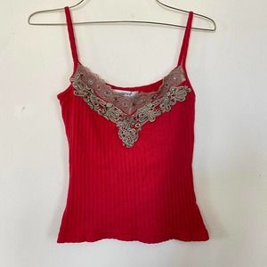 Red ribbed cami